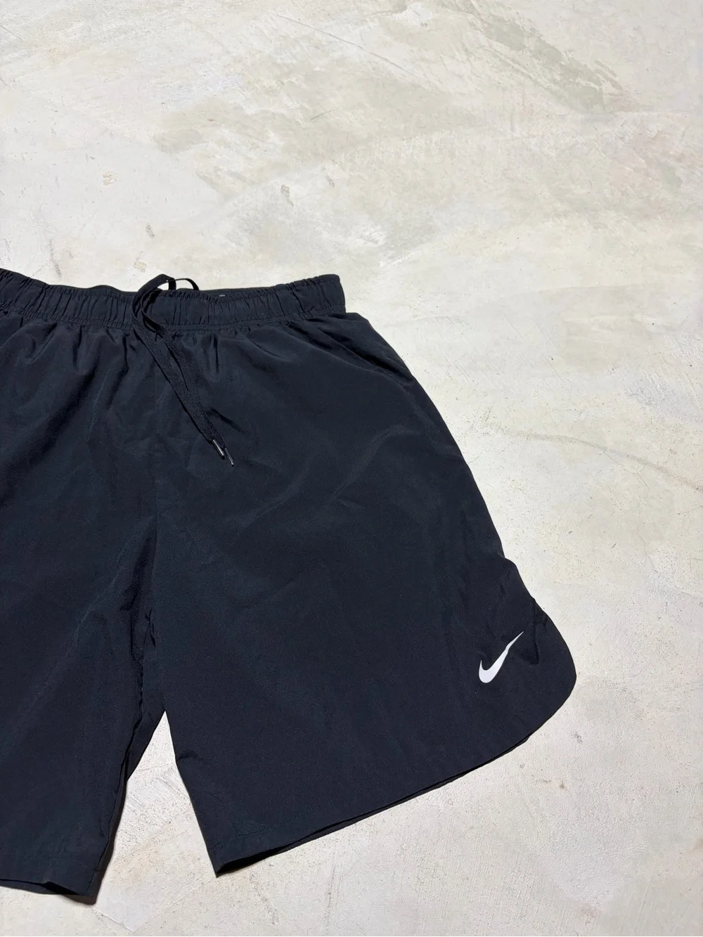 Nike Men's Black Performance Athletic Shorts medium